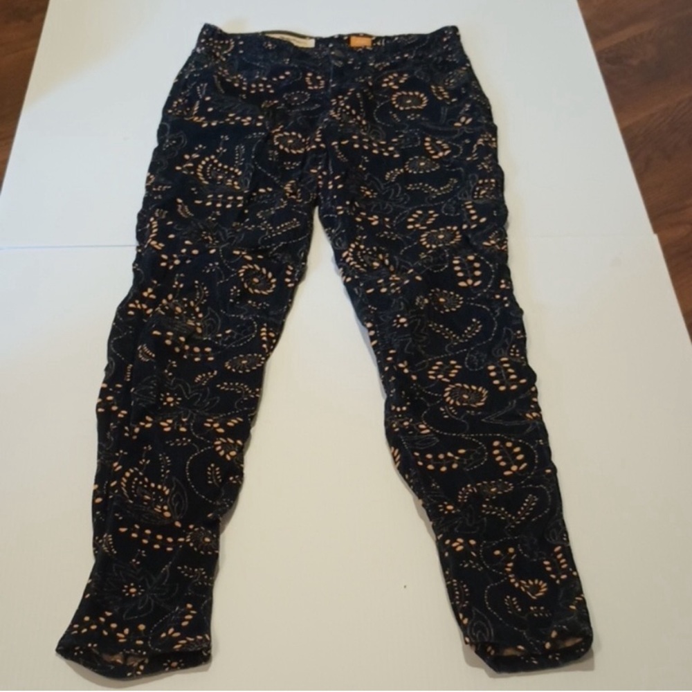 Pilcro Anthropologie Navy Blue Tan Paisley Floral Corduroy Pants A13